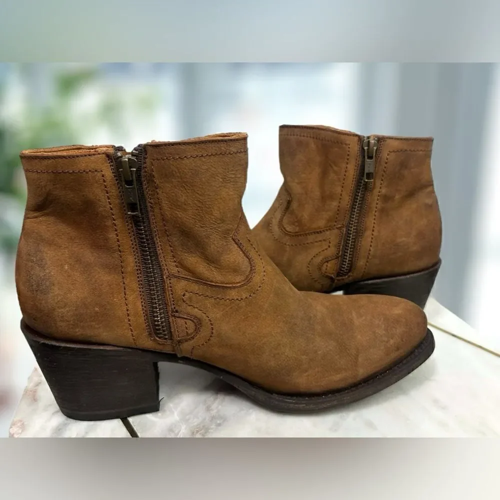 Anthropologie BASKE FRINGED WESTERN Handmade leather Goodyear Welt Boot Size 8